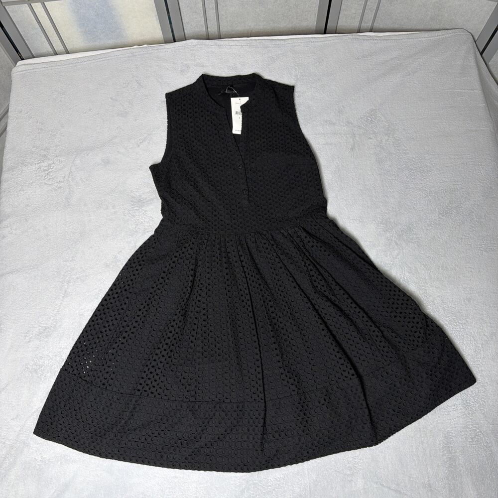 NWT $119 Banana Republic Fit & Flare Black Eyelet Dress - Size 4